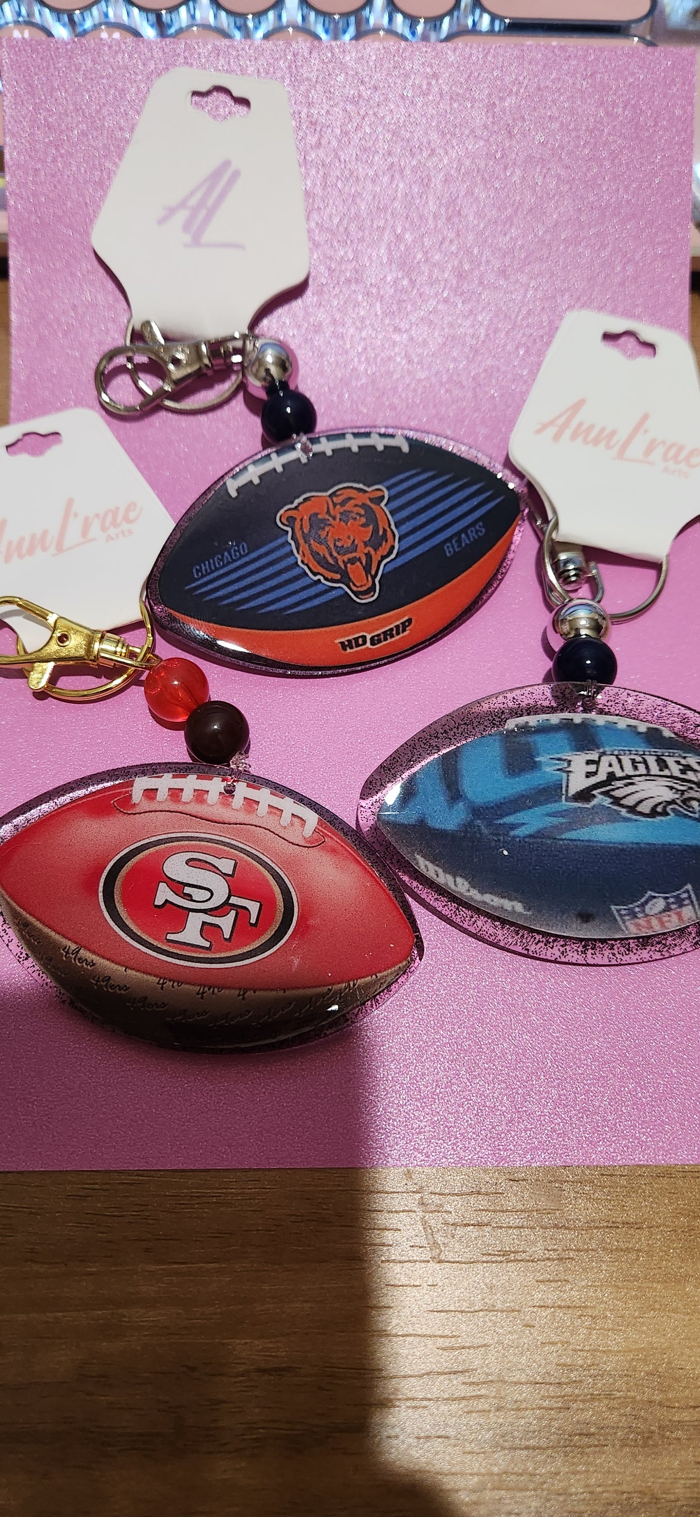 TEAM SHAPED KEYCHAINS
