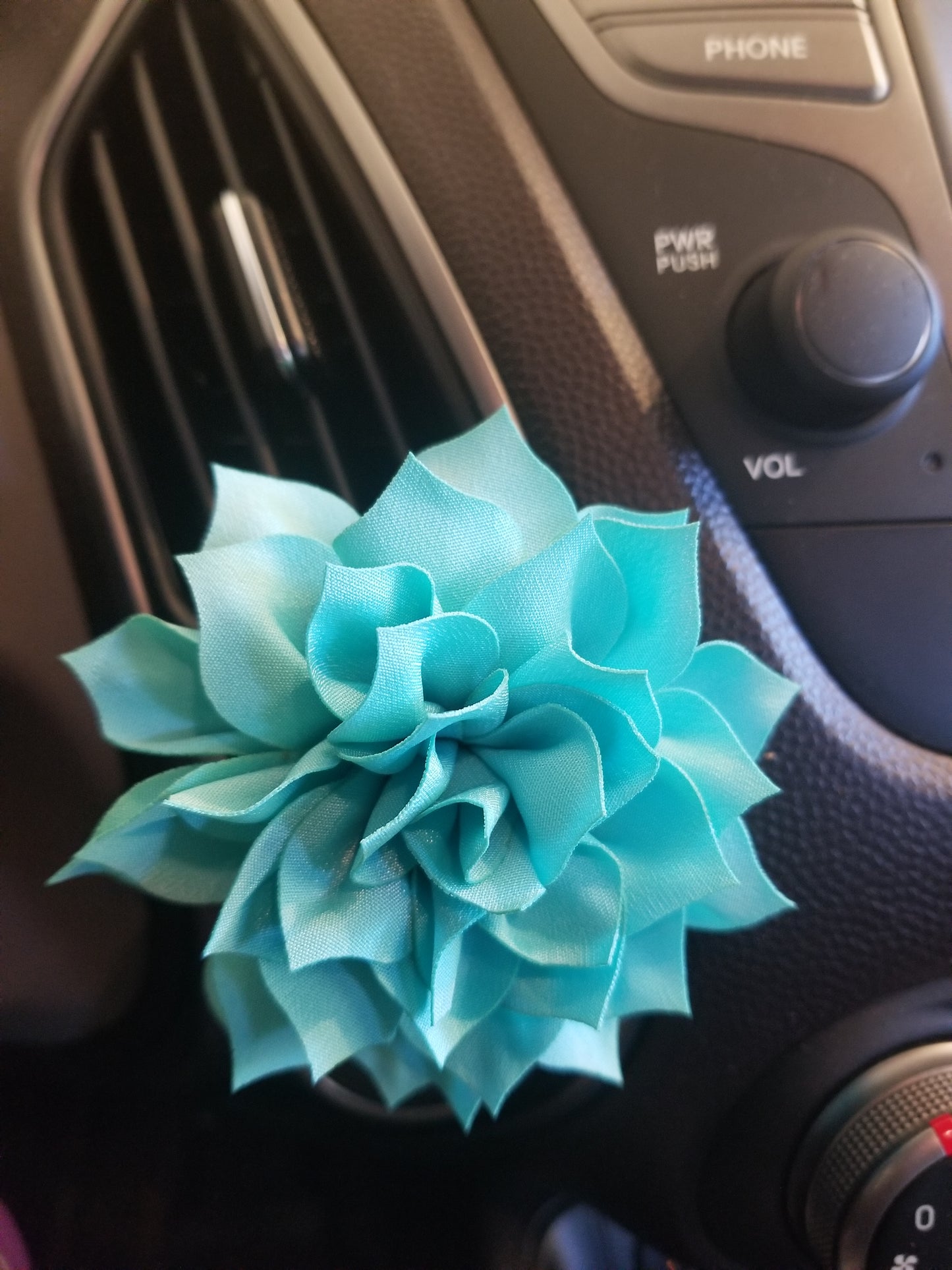 Mint Kisses Car Coaster Set